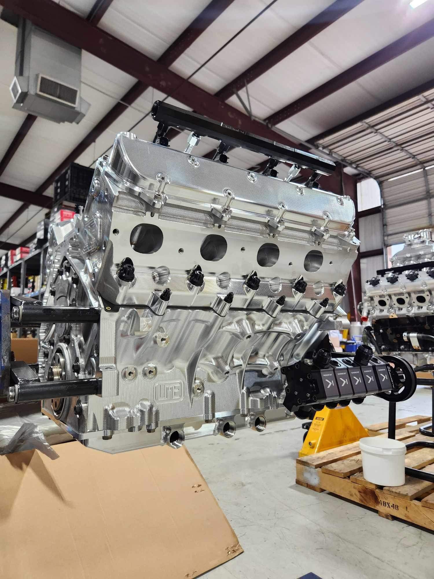 LT1/LT4 BILLET VALVE COVERS CLEARS PORT INJECTION AND MAGNUSON 2650