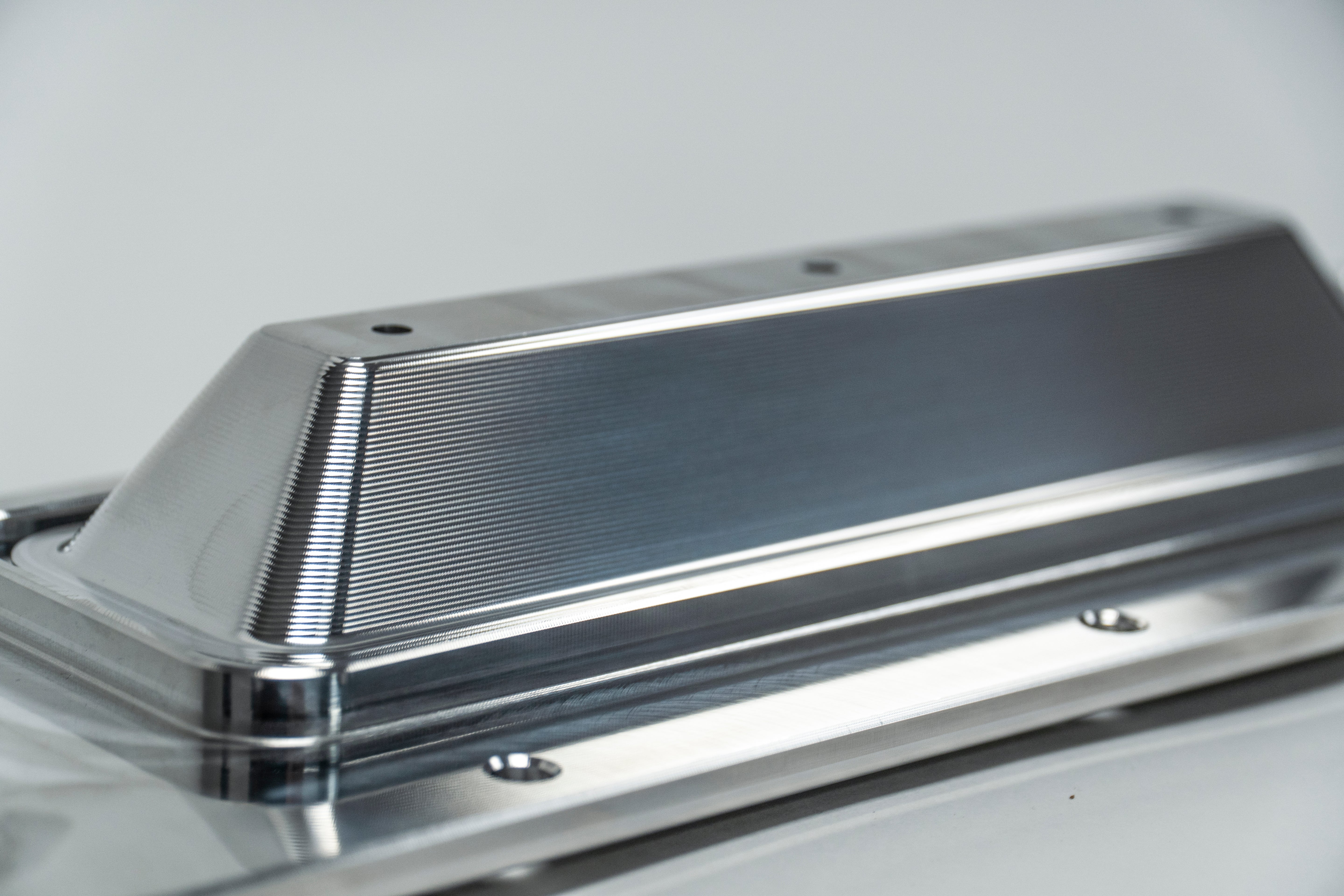 LS BILLET BAFFLED VALLEY COVER